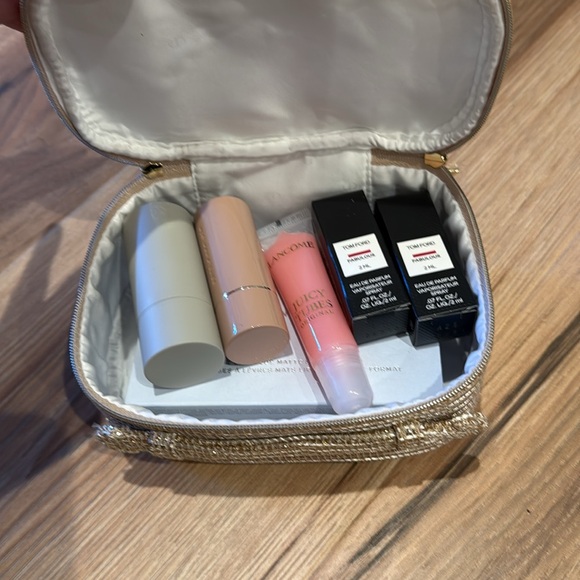 Lipsticks from Westman Atelier (mini and full sizes) and Lancome lip gloss - Picture 11 of 11